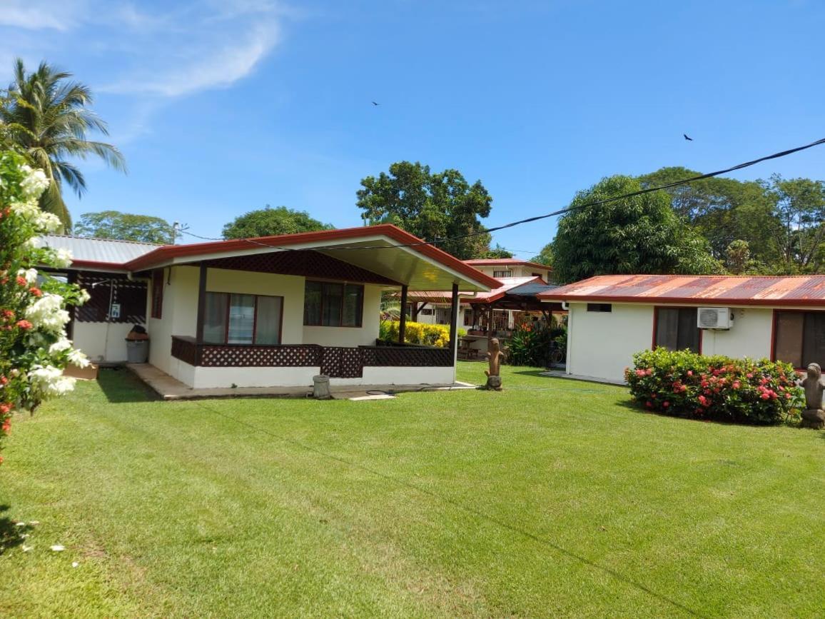 Yubarta Lodge Uvita Bagian luar foto